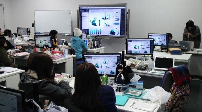 ２回生のデジタル動画作品が紹介されました